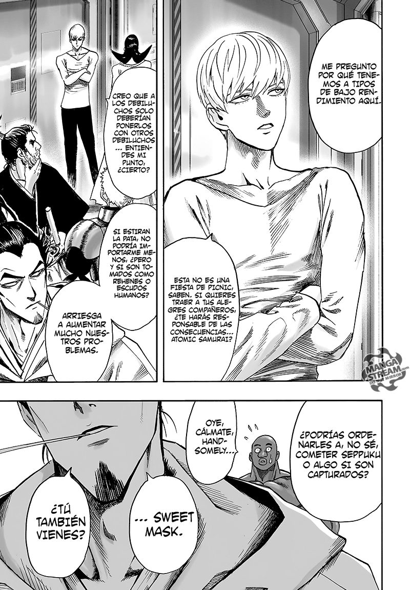 Read One Punch Man ES Manga Online