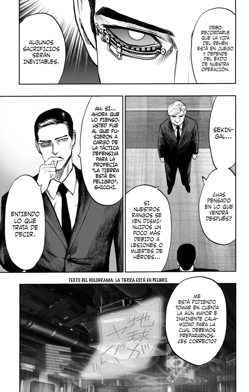 Read One Punch Man ES Manga Online