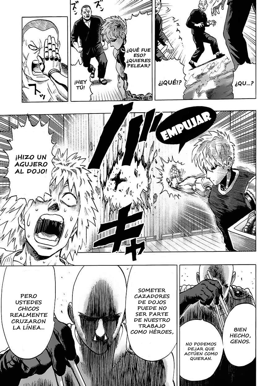Read One Punch Man ES Manga Online