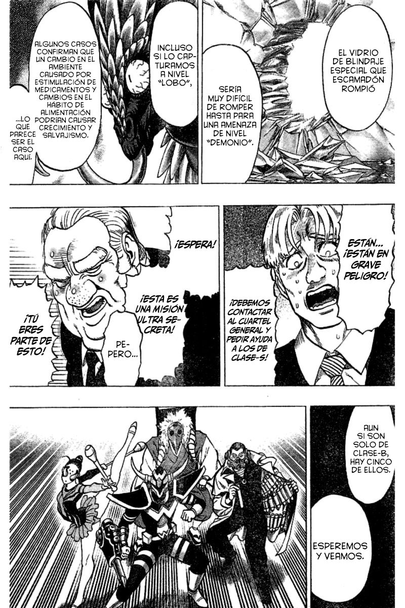 Read One Punch Man ES Manga Online
