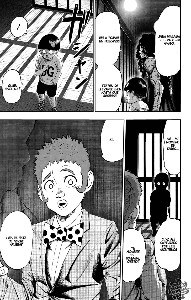 Read One Punch Man ES Manga Online