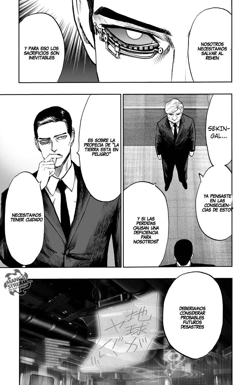 Read One Punch Man ES Manga Online