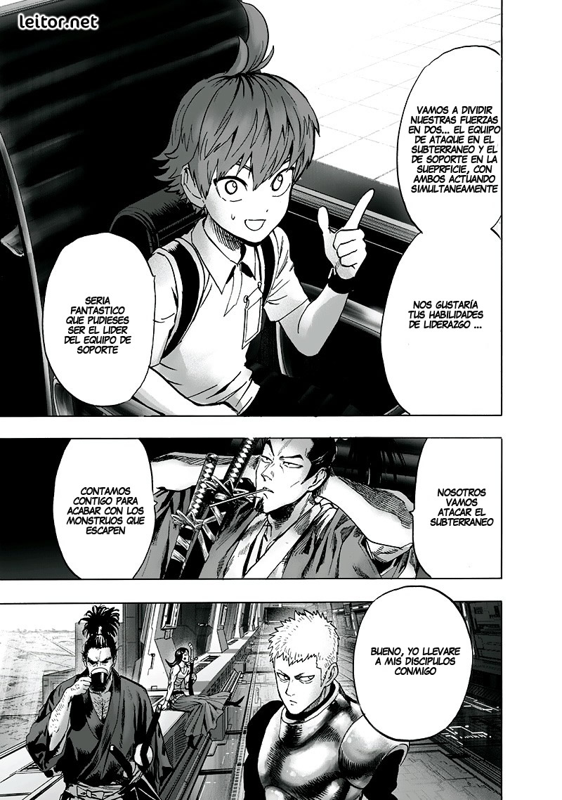 Read One Punch Man ES Manga Online